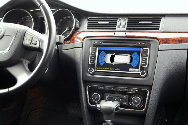 Штатная магнитола Dvd Gps Roadrover  для  Volkswagen B6 i10.Киев,Львов,Донецк,Винница.